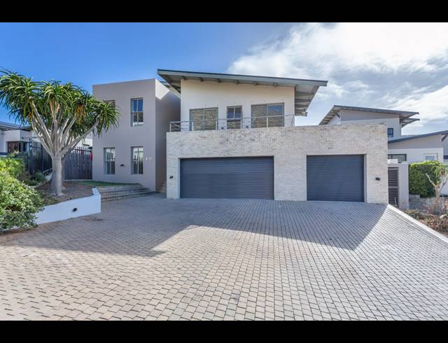 5 BEDROOM FREESTANDING TO LET IN STONEHURST MOUNTAIN ESTATE